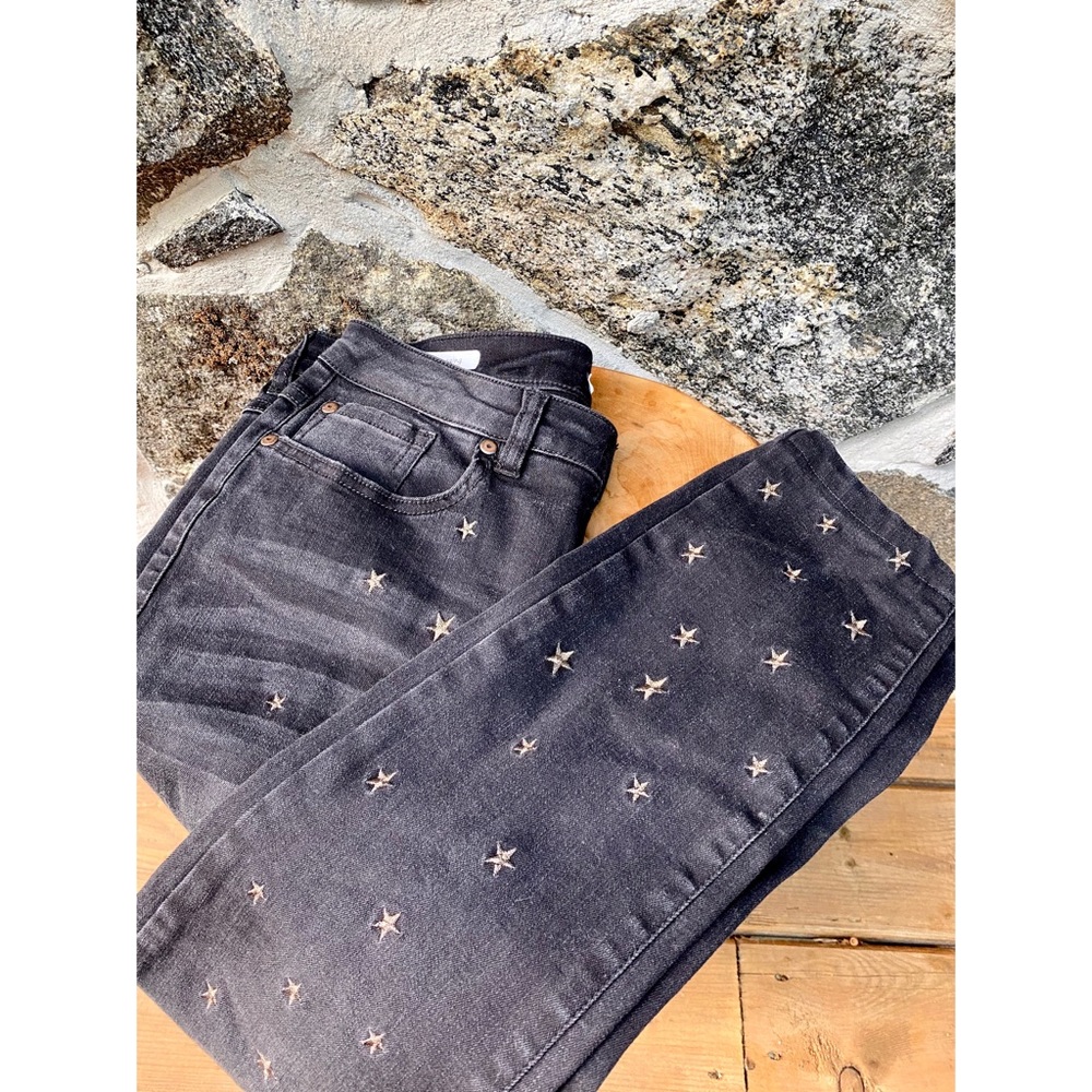 TRIBAL black jegging with silver embroidered stars